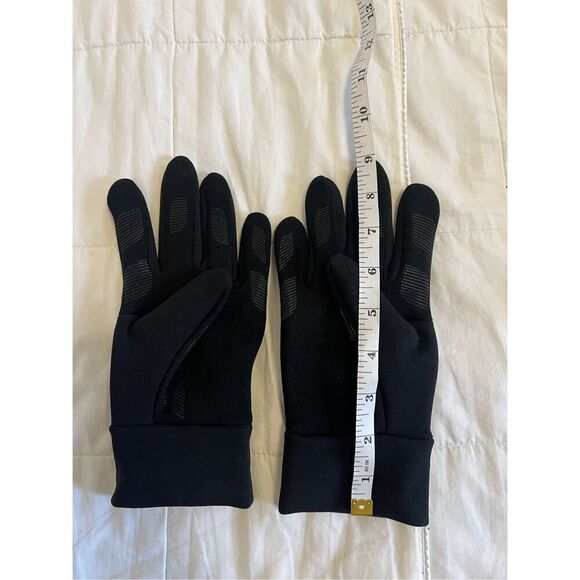 Mujjo Double-Insulated Touchscreen Gloves - Picture 9 of 10